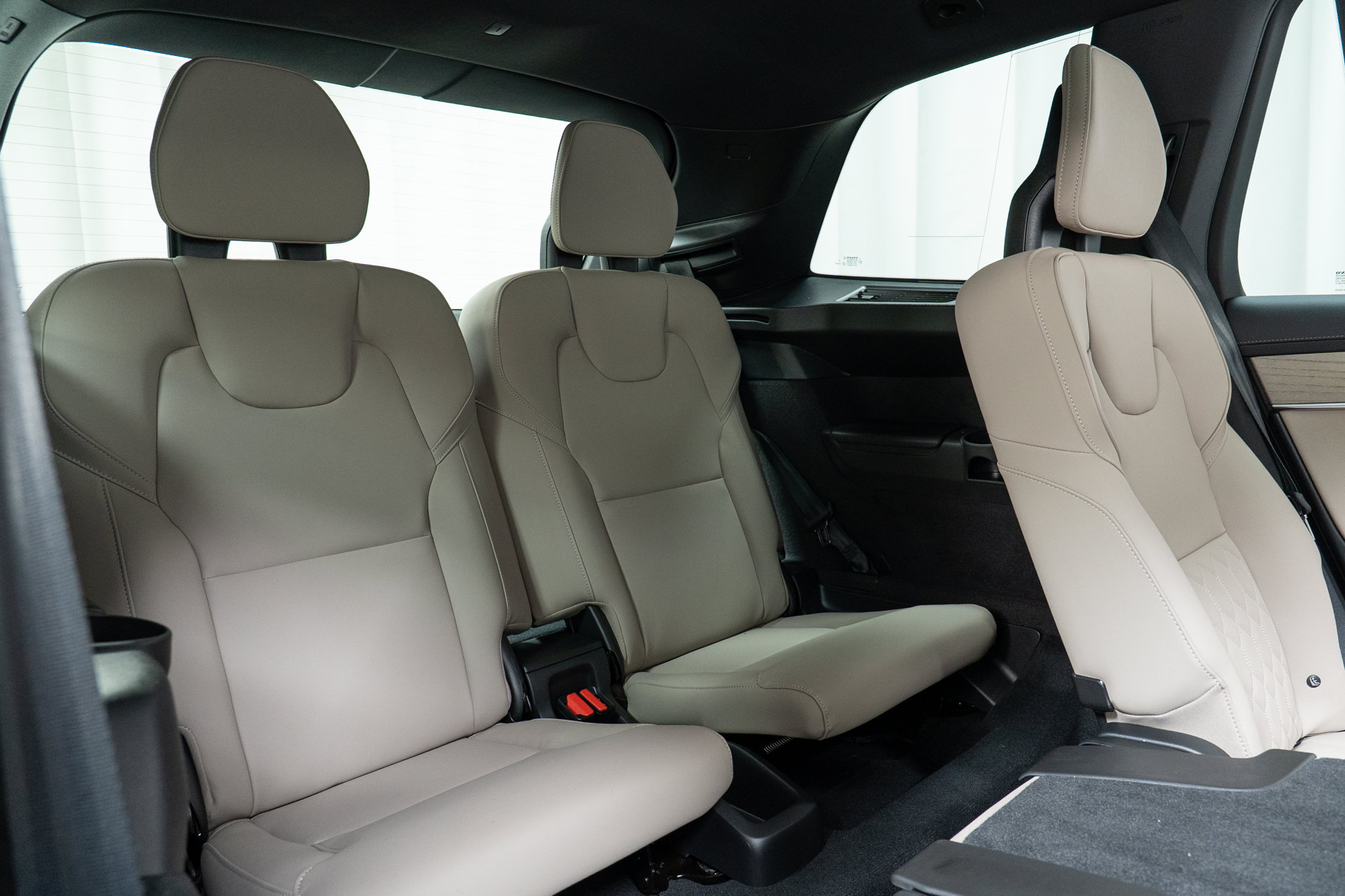 New 2026 Volvo XC90 B6 Core AWD/4WD image 25