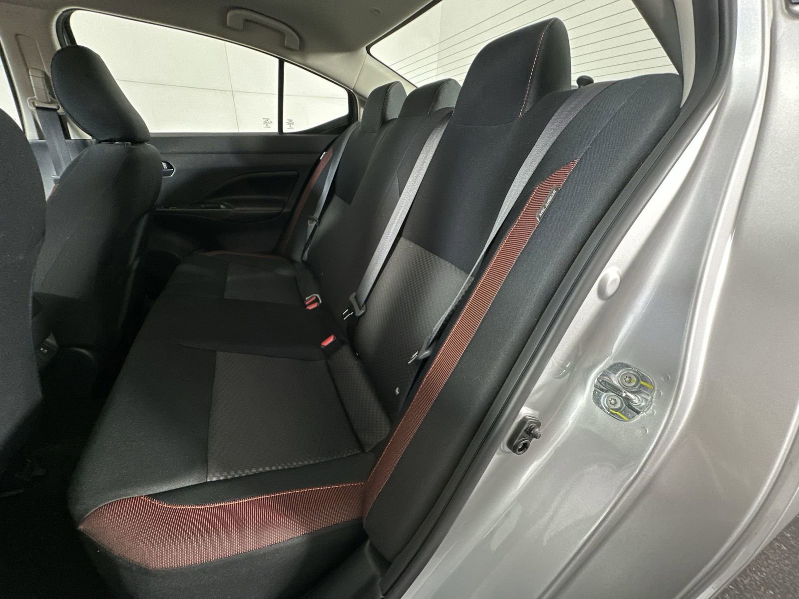 Used 2025 Nissan Versa SR image 24