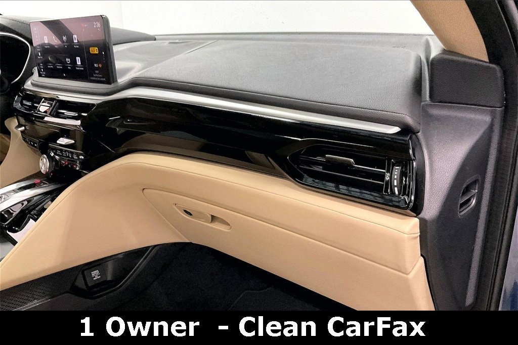 Used 2025 Acura MDX SH-AWD image 18