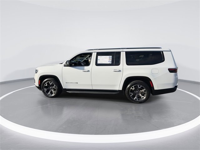 Used 2024 Jeep Wagoneer L Series III w/ Flexible Seating Group image 5