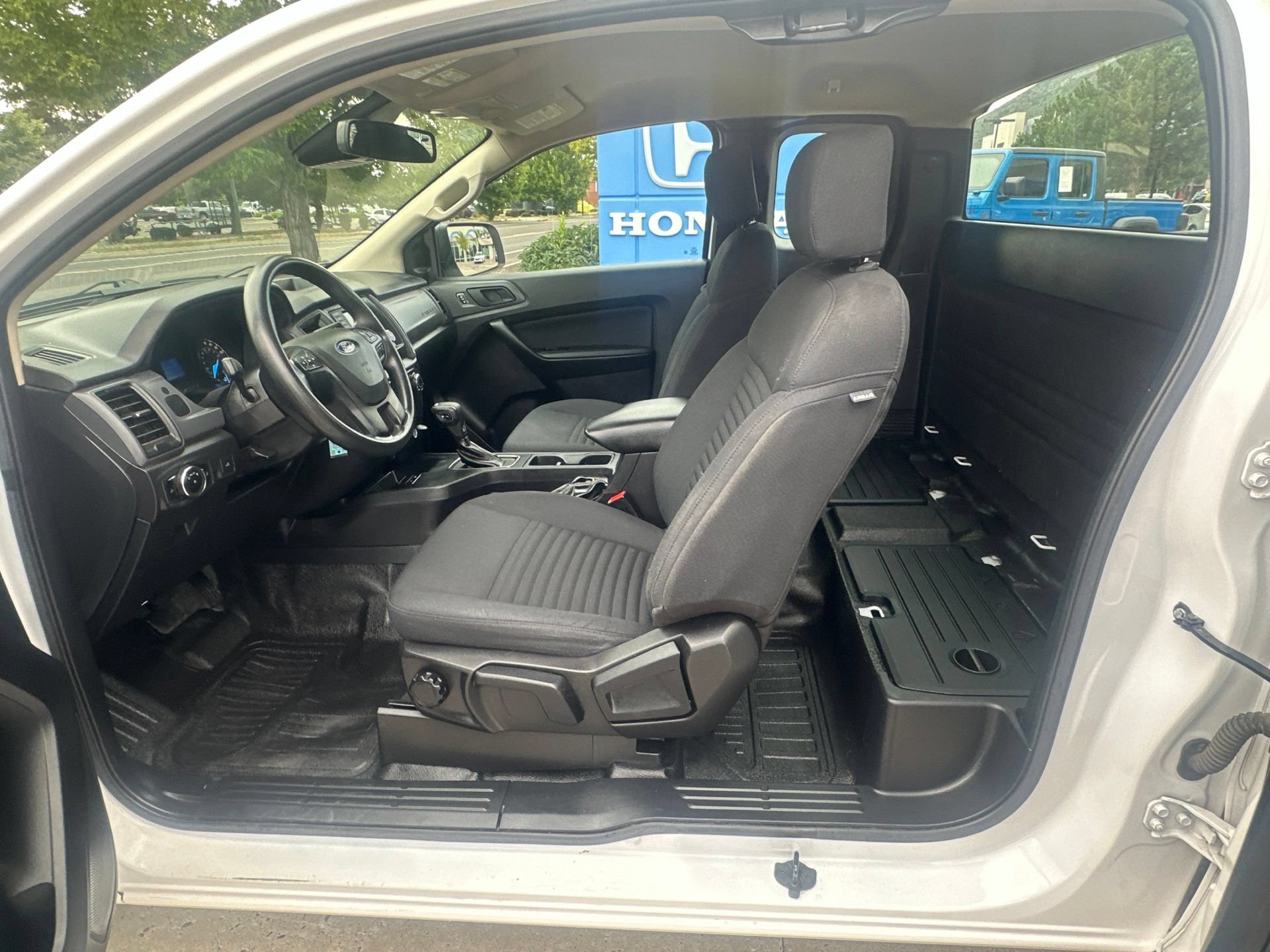 Used 2023 Ford Ranger XL RWD image 25