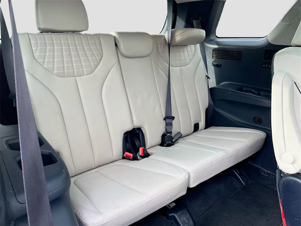 Used 2023 Hyundai Palisade Limited w/ Cargo Package image 30