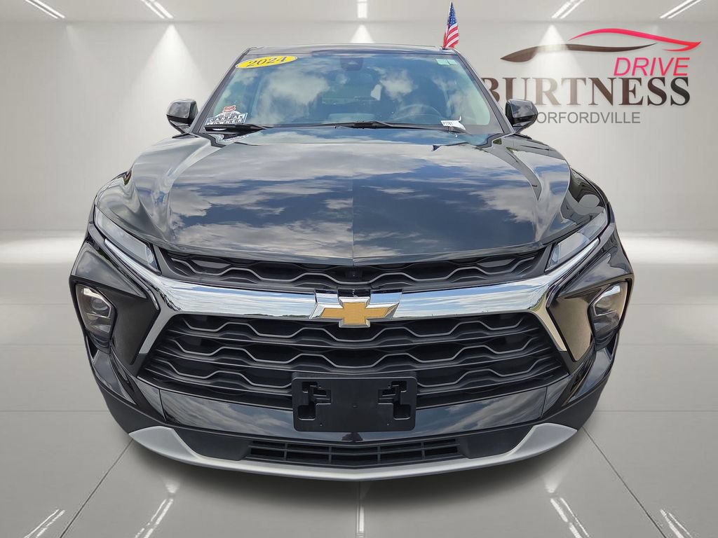Certified 2024 Chevrolet Blazer LT w/ Driver Confidence Package AWD/4WD image 3