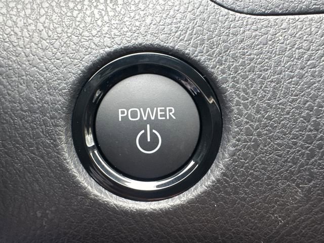 New 2026 Toyota Camry SE image 25