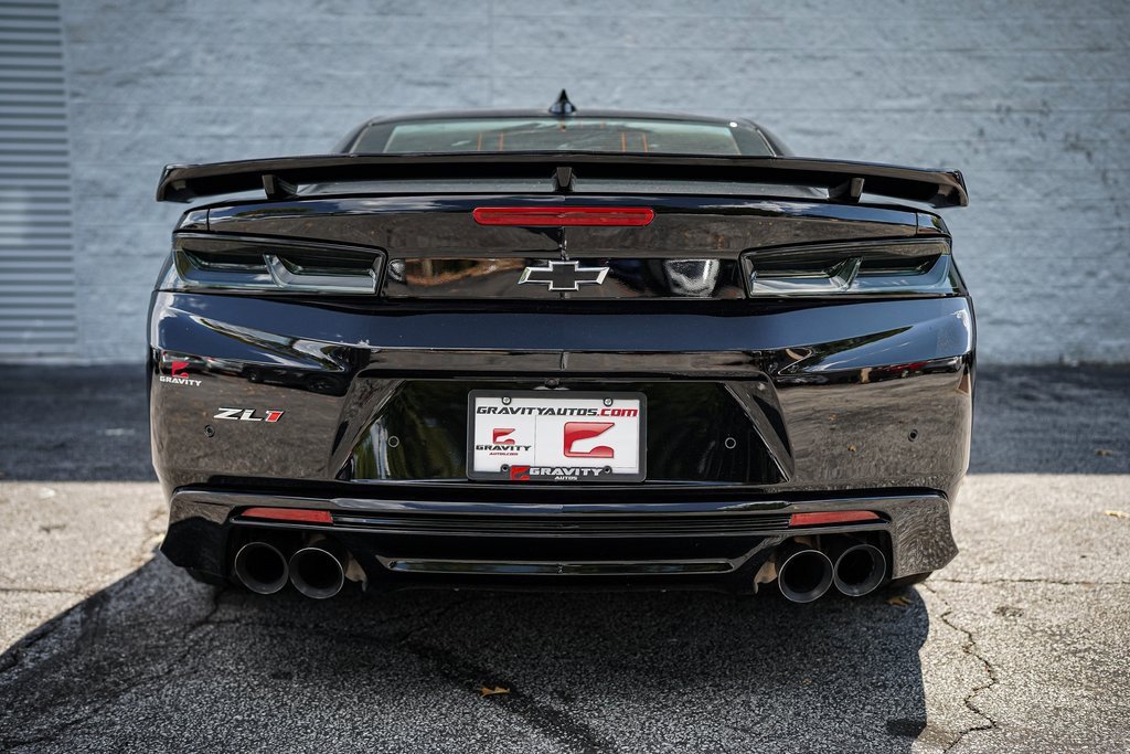 Used 2018 Chevrolet Camaro ZL1 image 13