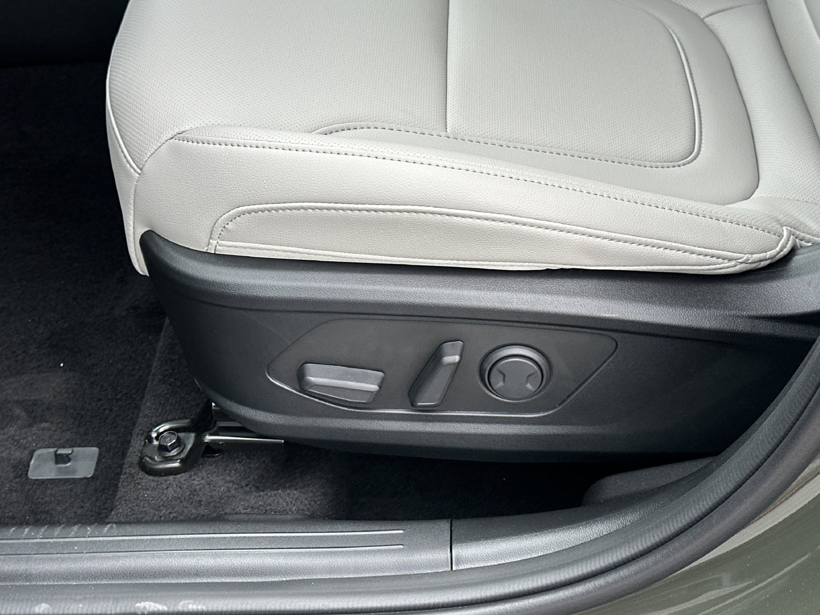New 2025 Hyundai Tucson SEL FWD image 17
