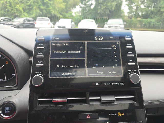 Used 2019 Toyota Avalon XLE w/ Moonroof Package FWD image 19