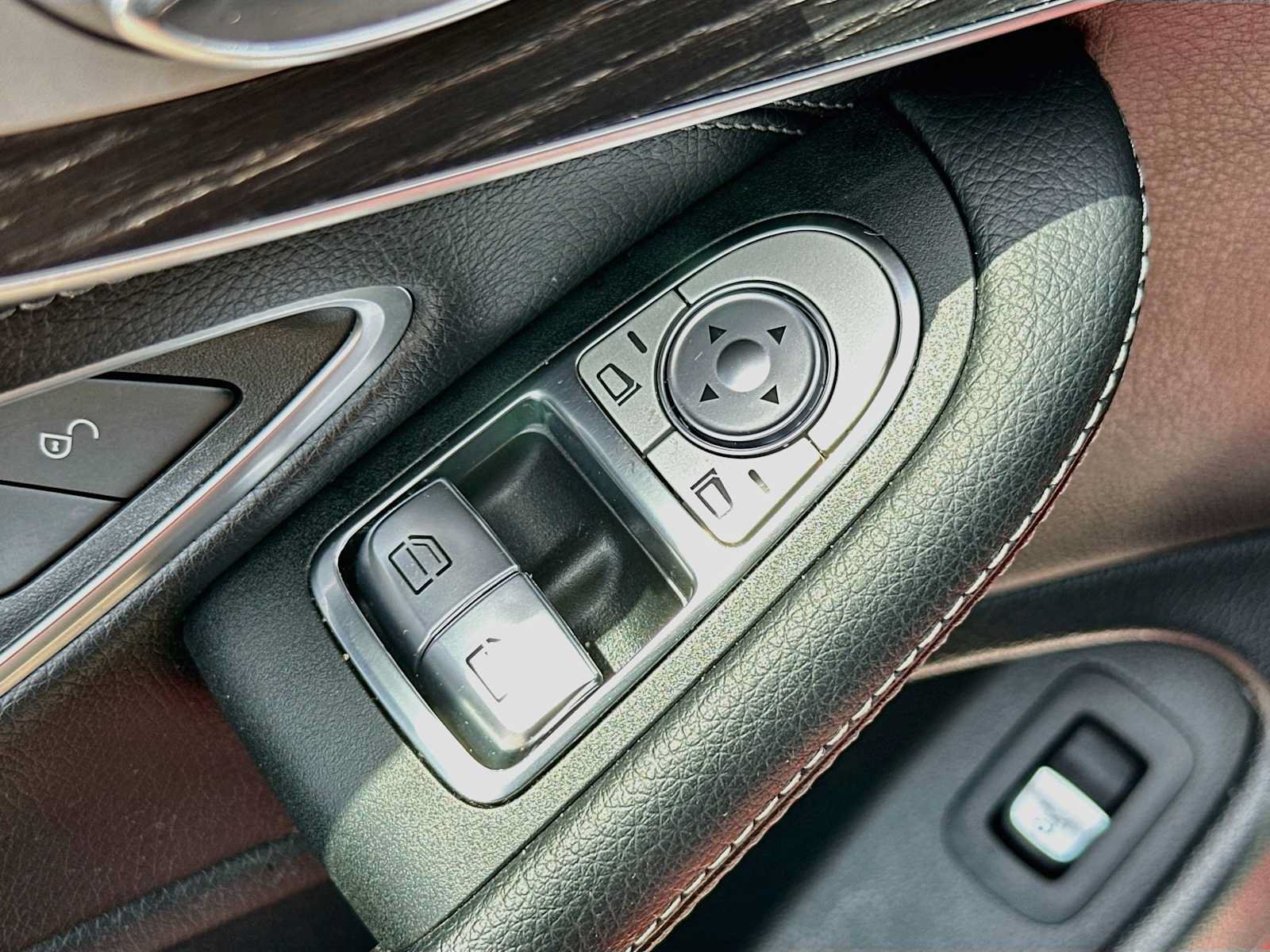 Used 2019 Mercedes-Benz C 300 Coupe image 17