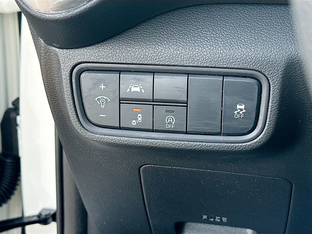 Certified 2022 Kia Soul LX w/ Technology Package FWD image 10