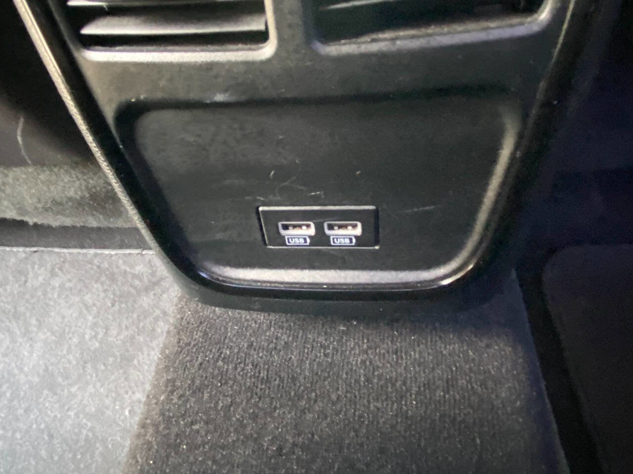 Used 2019 Dodge Charger SXT w/ Blacktop Package image 40