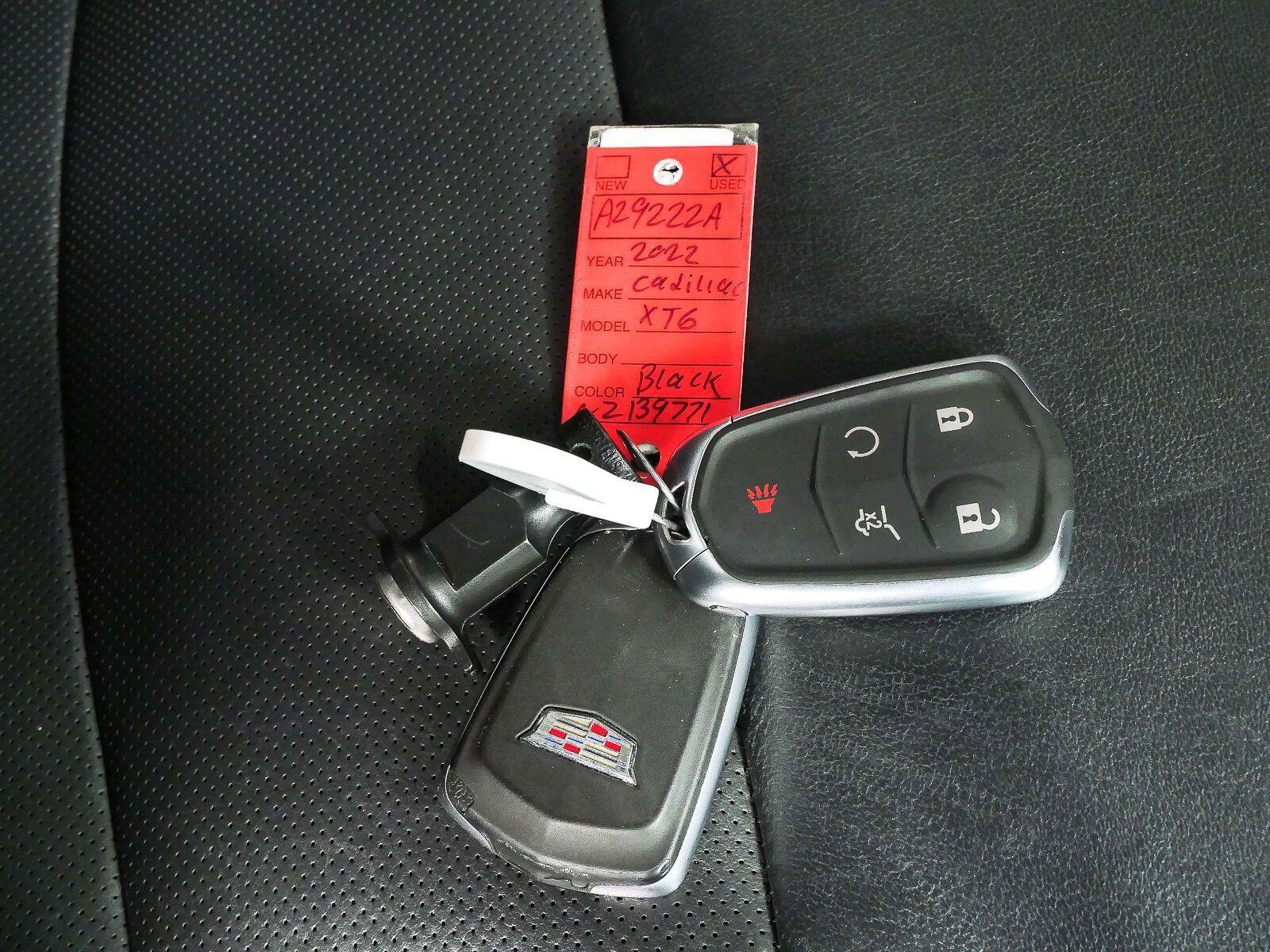 Used 2022 Cadillac XT6 Premium Luxury AWD/4WD image 43