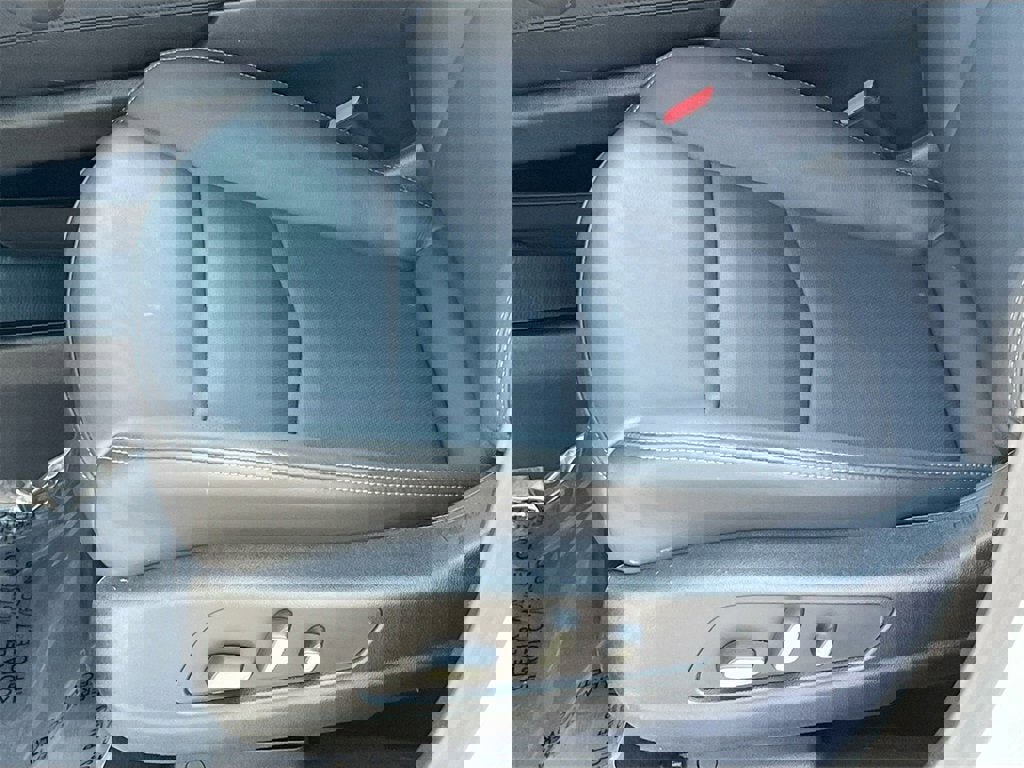 New 2025 Cadillac XT6 Premium Luxury w/ Technology Package image 18