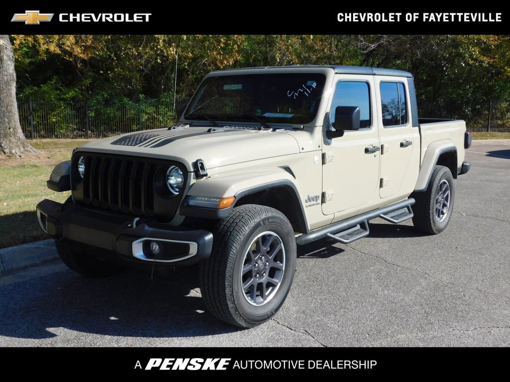 Used 2022 Jeep Gladiator Overland w/ Popular Equipment Package