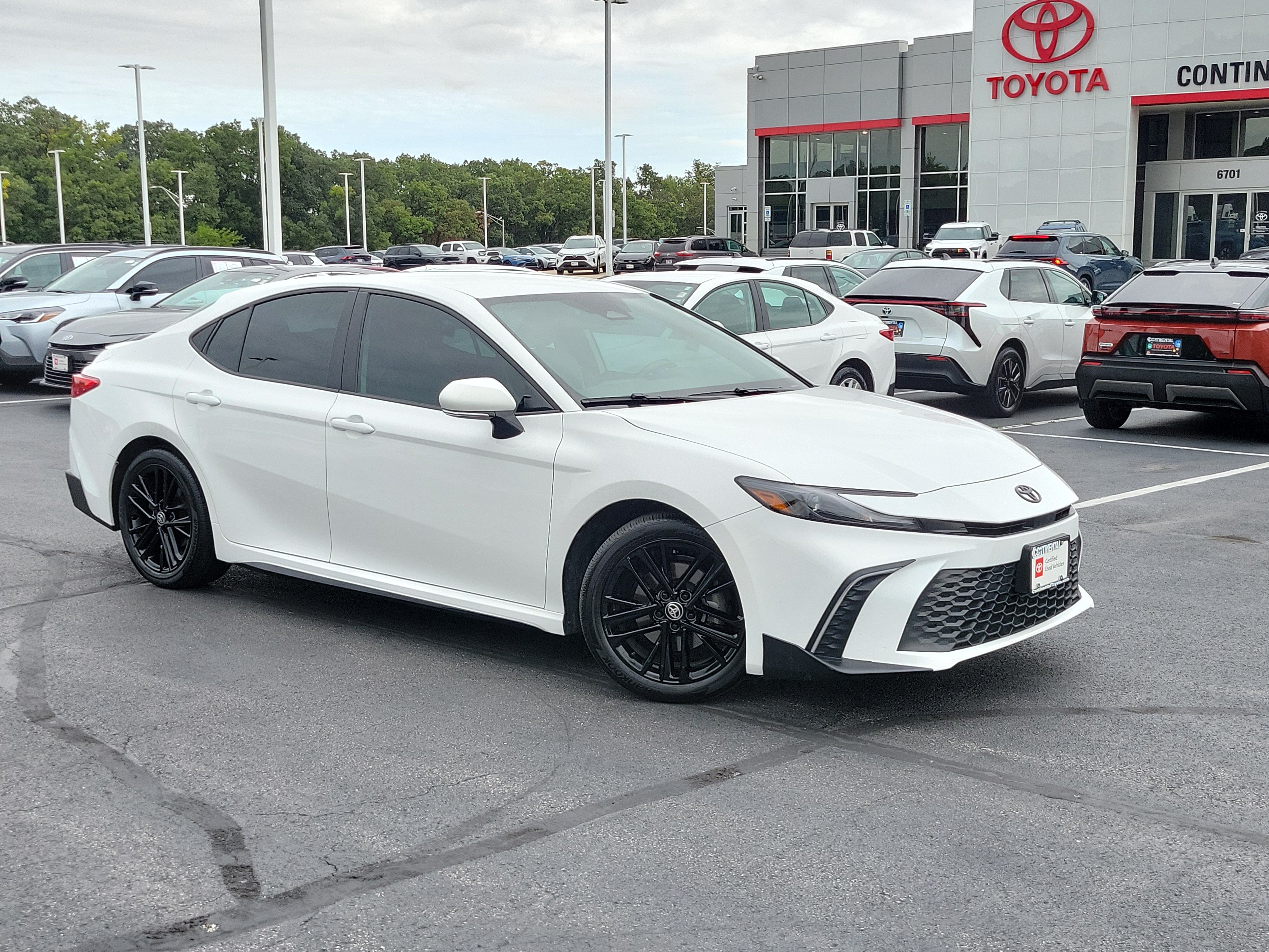 Certified 2025 Toyota Camry SE w/ Convenience Package FWD image 35