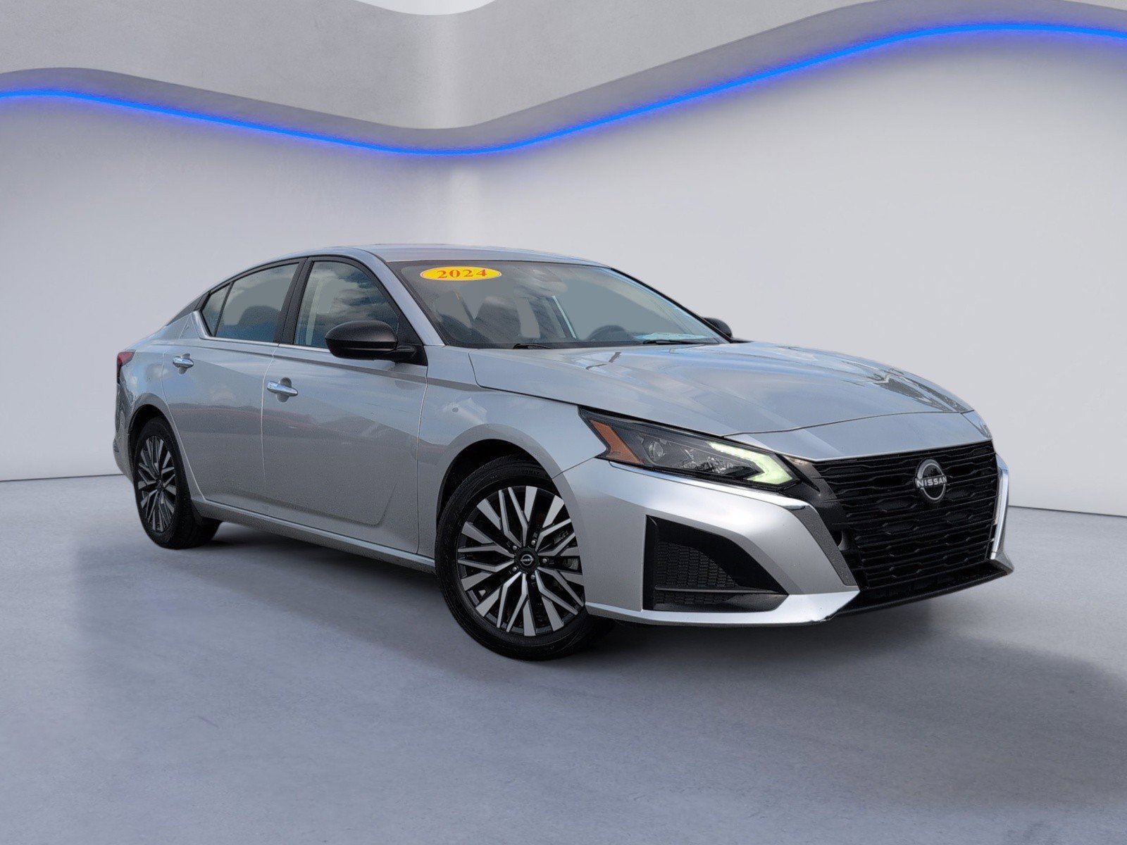 Used 2024 Nissan Altima 2.5 SV FWD video 1