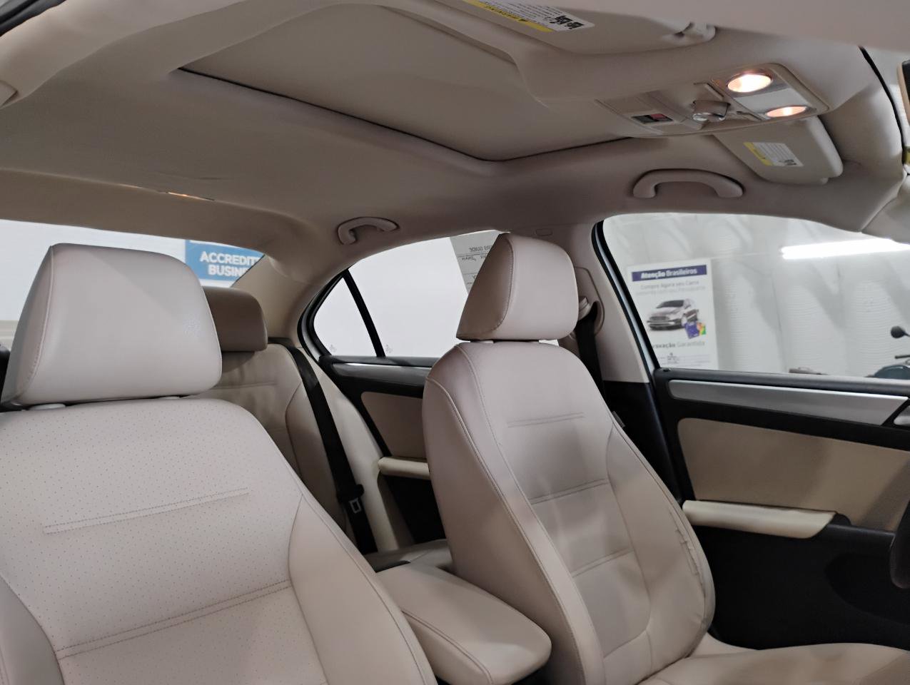 Used 2016 Volkswagen Jetta SE FWD image 80