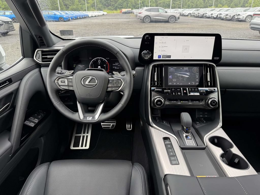 New 2026 Lexus LX 700h F Sport AWD/4WD image 8