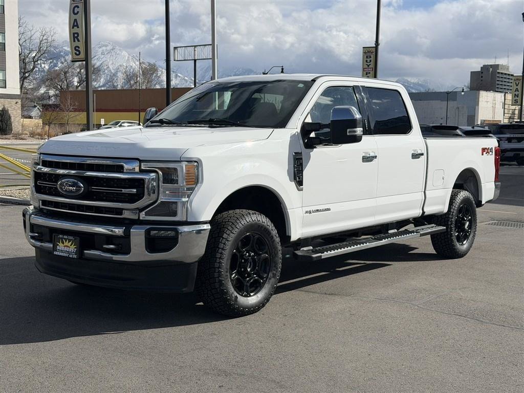 Used 2022 Ford F350 Lariat w/ Lariat Ultimate Package AWD/4WD image 3