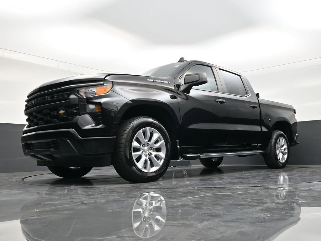 Used 2023 Chevrolet Silverado 1500 Custom RWD image 21