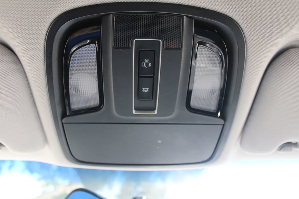 Used 2017 Kia Sorento LX FWD image 43