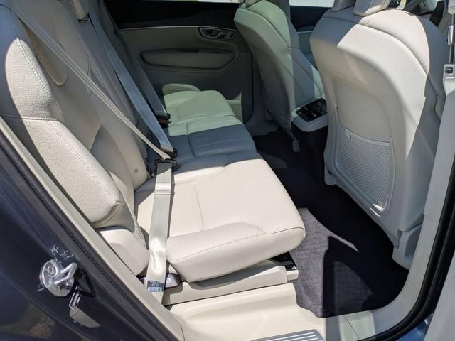 Used 2024 Volvo XC90 B5 Plus w/ Protection Package Premier AWD/4WD image 33