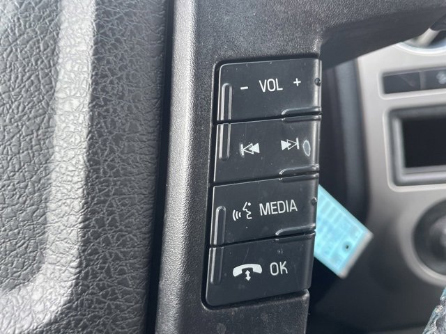 Used 2015 Ford Expedition XLT image 21