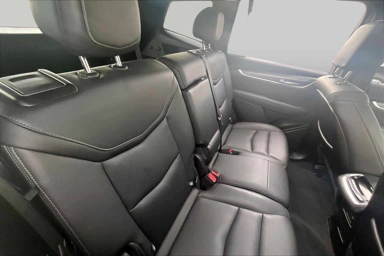 Used 2024 Cadillac XT6 Luxury FWD image 18