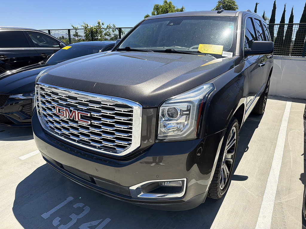 Used 2020 GMC Yukon Denali w/ Open Road Package AWD/4WD image 2