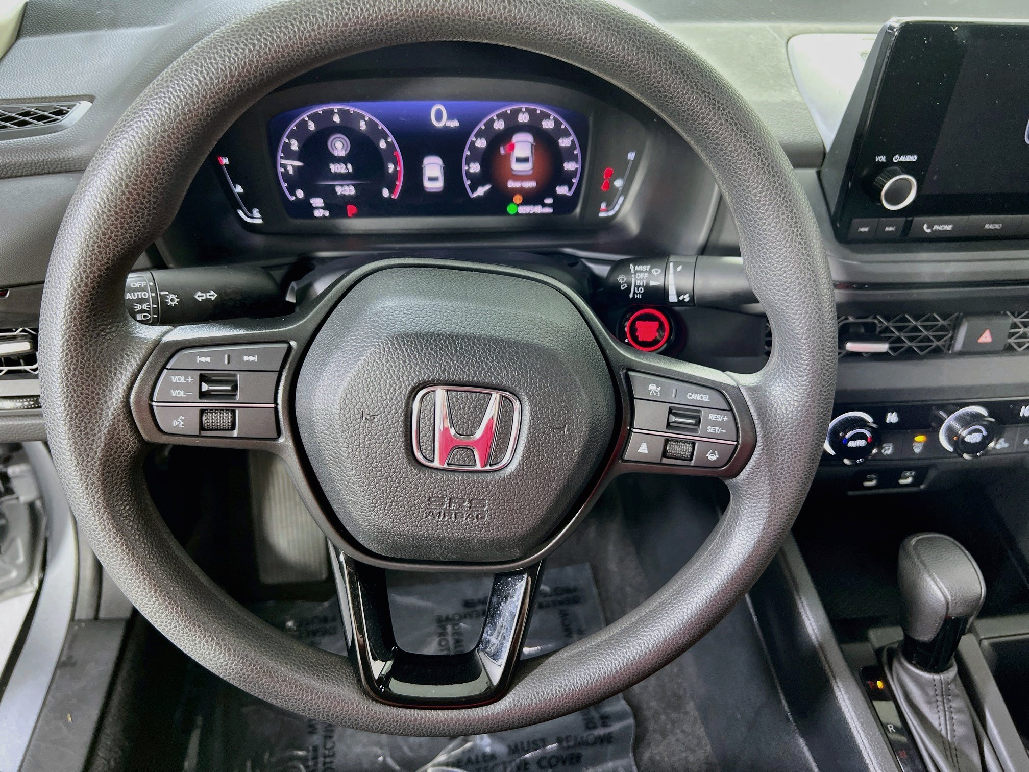 Used 2023 Honda Accord EX image 10