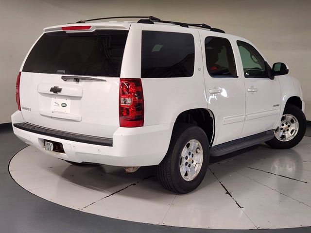 Used 2013 Chevrolet Tahoe LT w/ Luxury Package RWD image 2