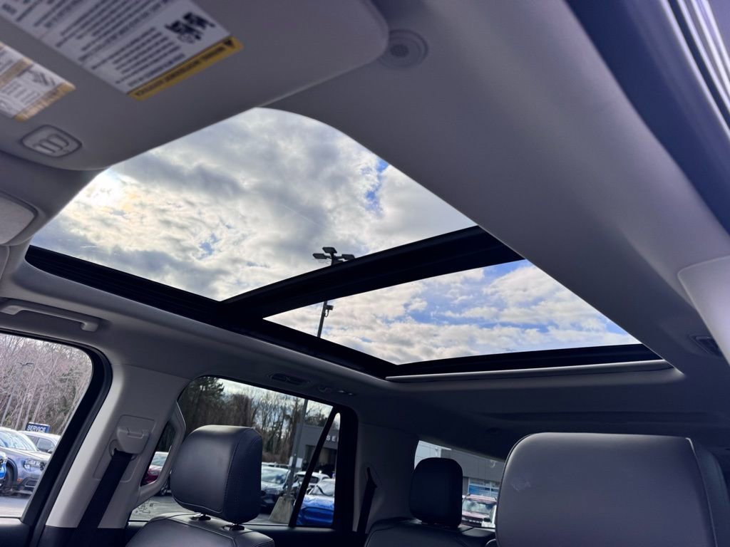 Used 2025 Ford Expedition Max Active image 12