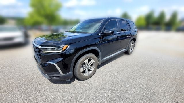 Used 2025 Honda Pilot EX-L image 2