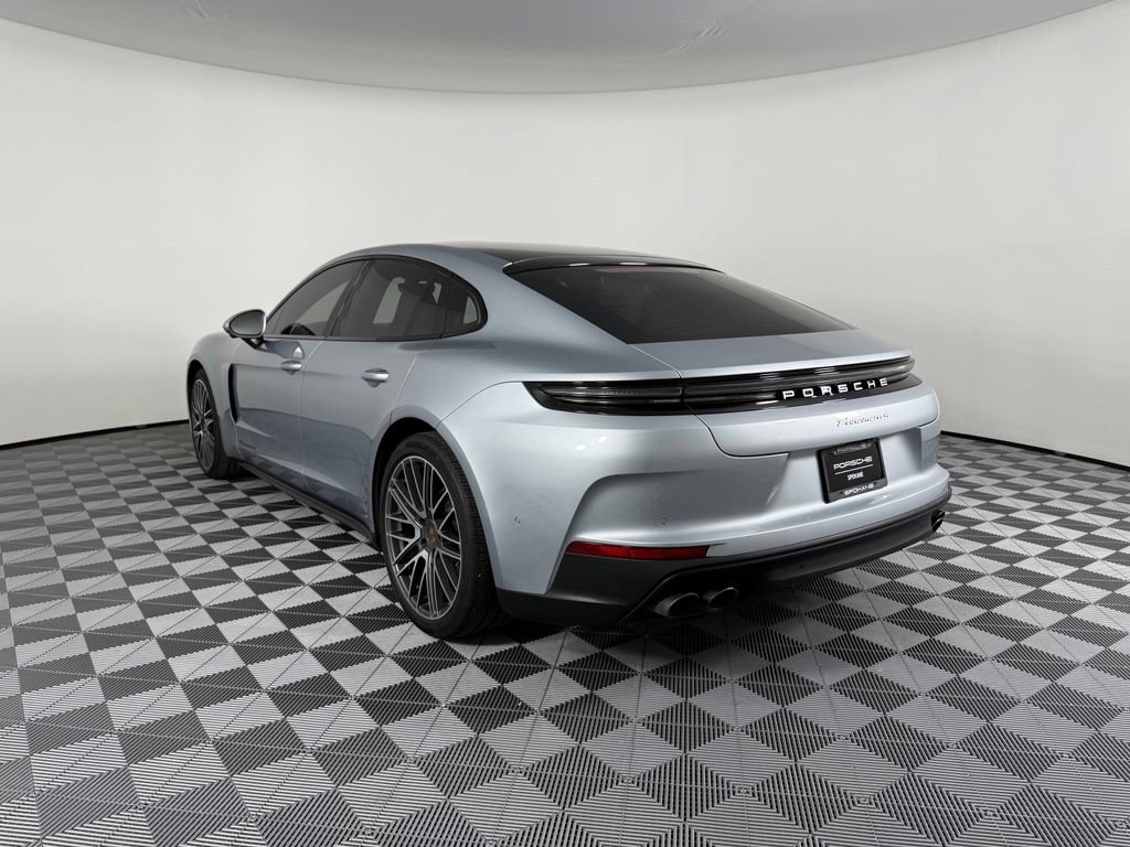 Certified 2024 Porsche Panamera 4 AWD/4WD image 3