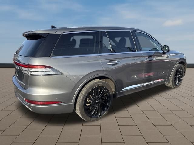 Used 2021 Lincoln Aviator Reserve w/ Equipment Group 208A image 6