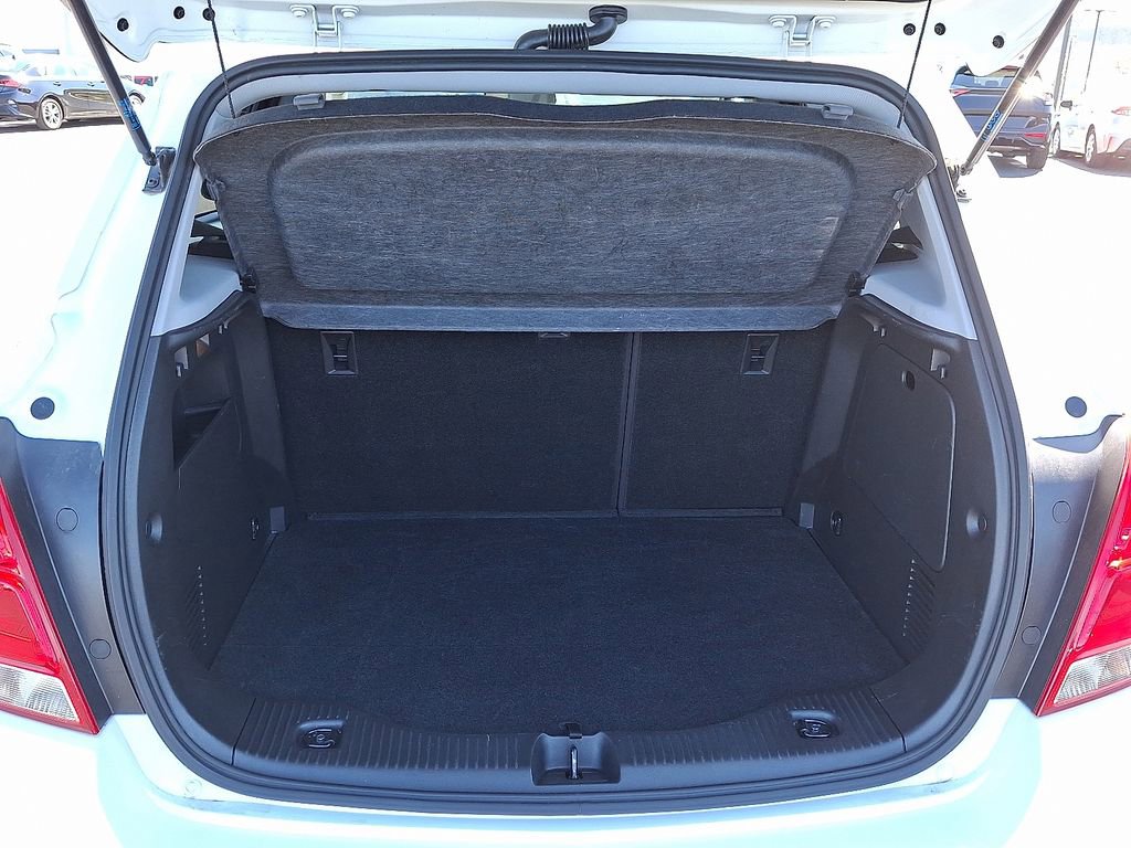 Used 2022 Chevrolet Trax LT w/ Sport Edition AWD/4WD image 27