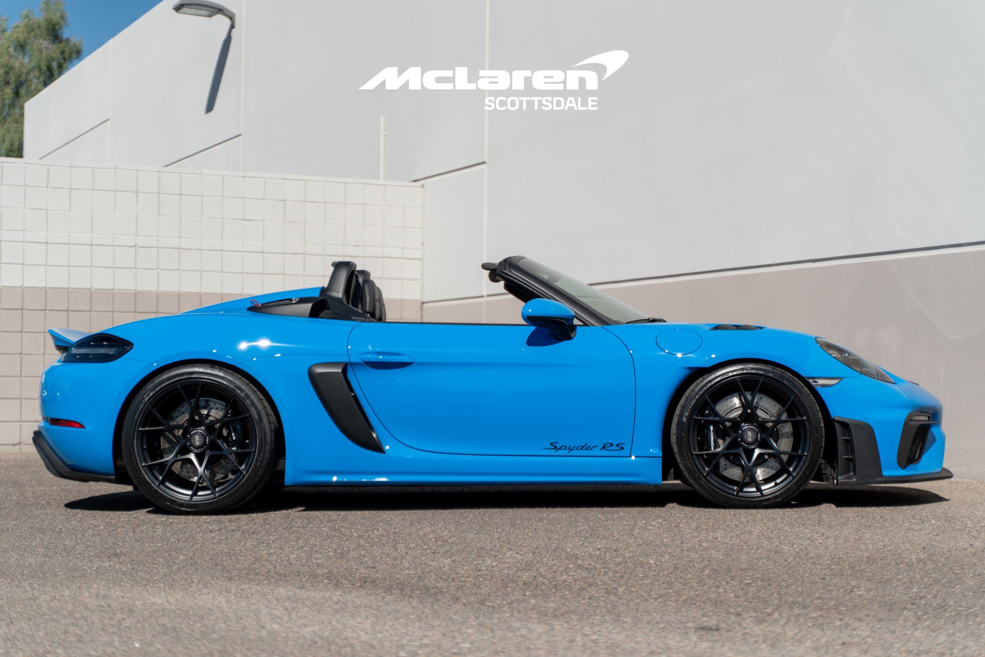 Used 2024 Porsche 718 Boxster Spyder RS w/ Light Design Package image 8