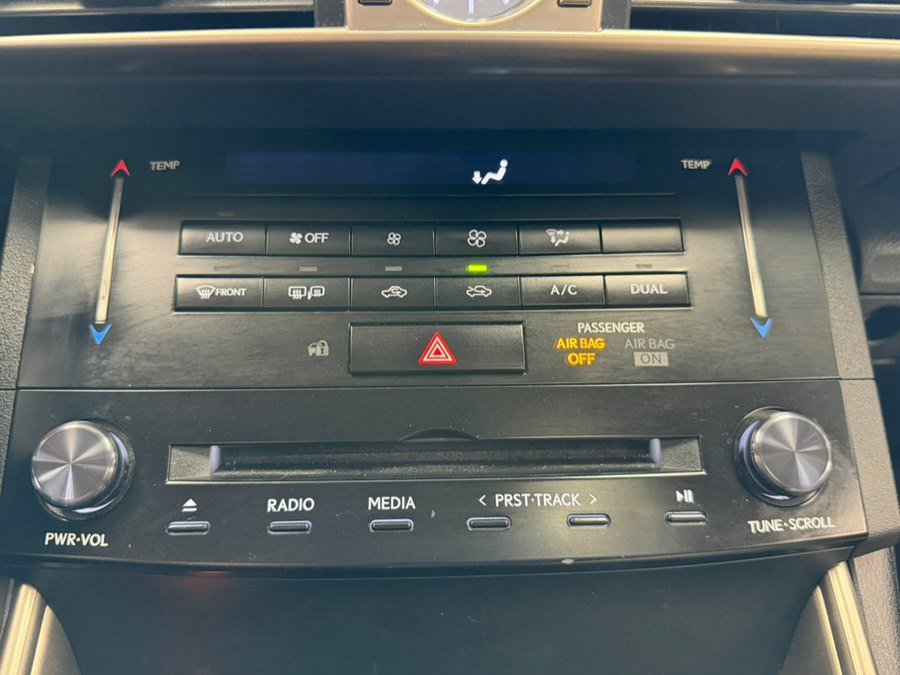 Used 2014 Lexus IS 250 w/ Premium Package RWD image 45