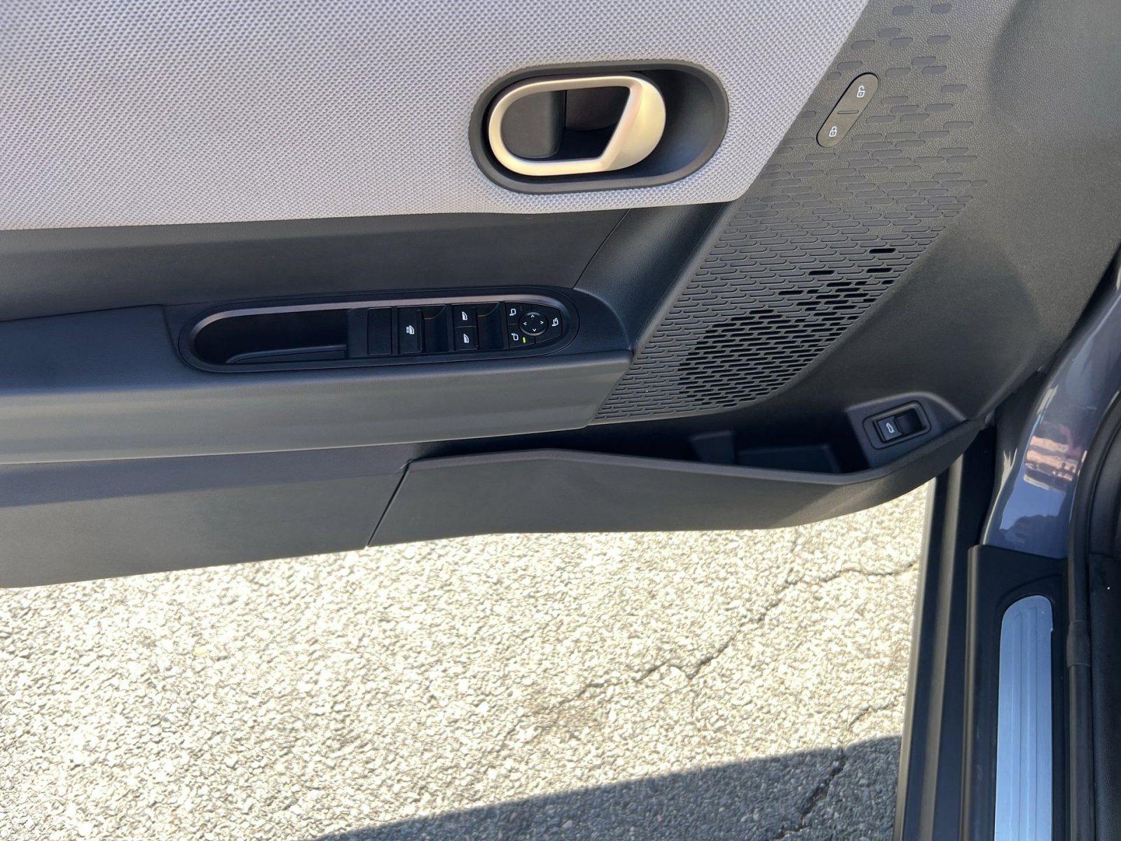 Used 2025 MINI Cooper S FWD image 15
