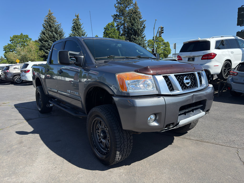 Used 2015 Nissan Titan PRO-4X w/ Pro-4x Luxury Package AWD/4WD image 9