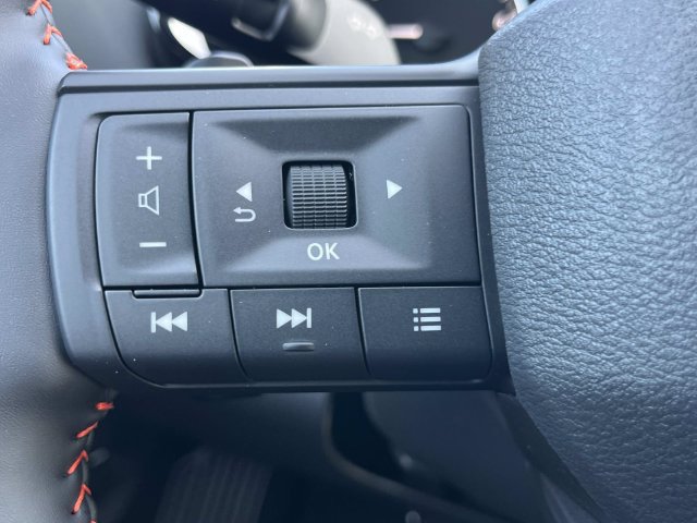 New 2026 Nissan Pathfinder Rock Creek AWD/4WD image 27