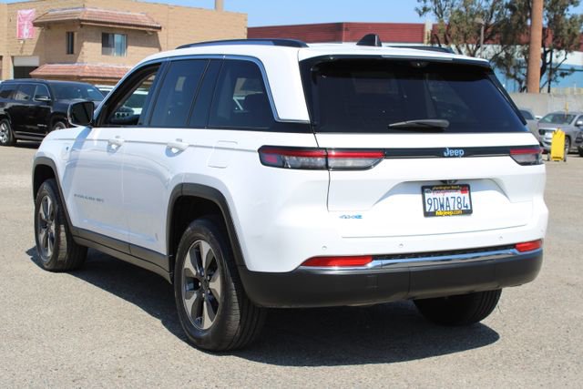 Used 2022 Jeep Grand Cherokee Limited 4xe w/ Luxury Tech Group II image 3