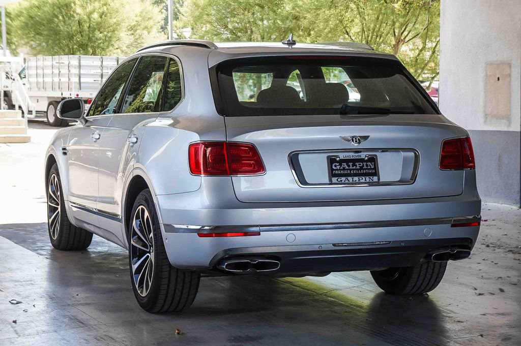 Used 2019 Bentley Bentayga AWD/4WD image 6