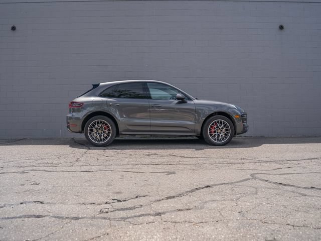 Used 2015 Porsche Macan Turbo AWD/4WD image 8