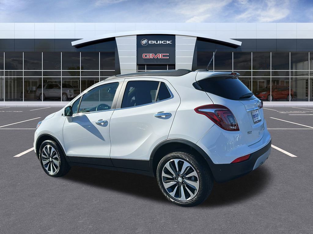 Used 2022 Buick Encore Preferred image 3