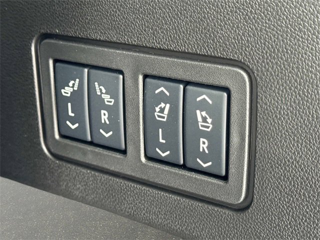 New 2025 Cadillac XT6 Premium Luxury w/ Technology Package image 6