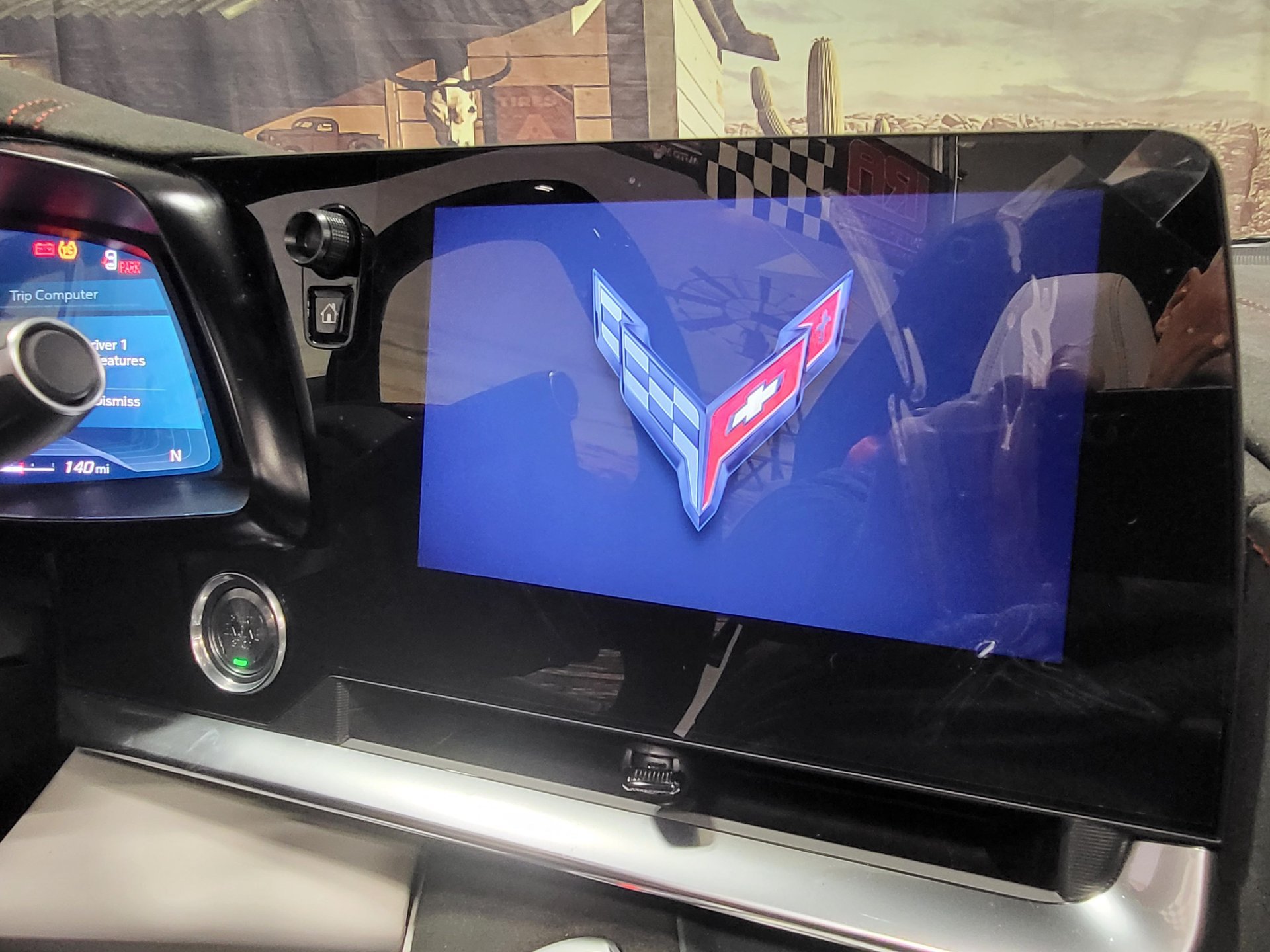 Used 2023 Chevrolet Corvette Z06 RWD image 31