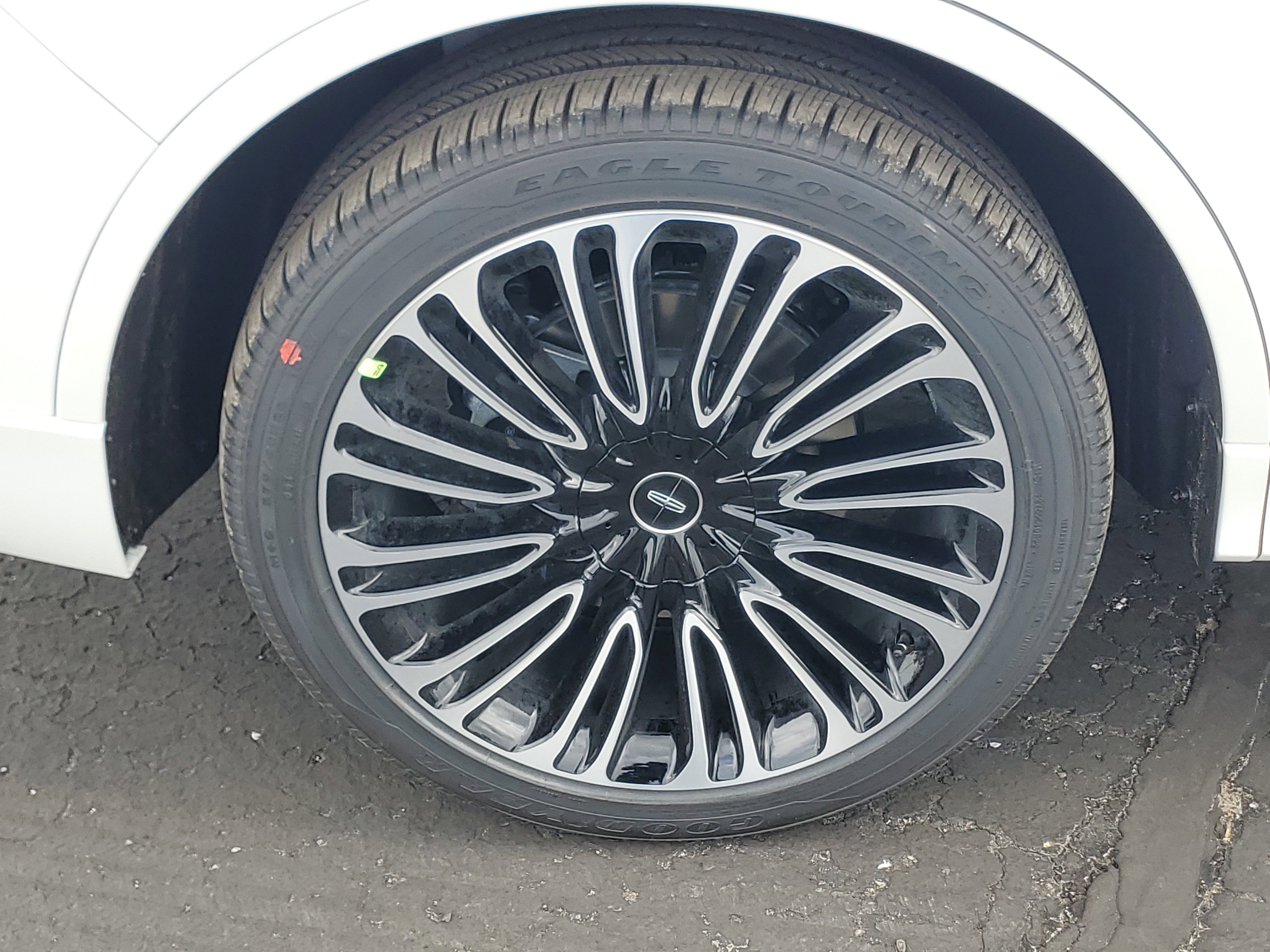 New 2026 Lincoln Aviator Black Label AWD/4WD image 5