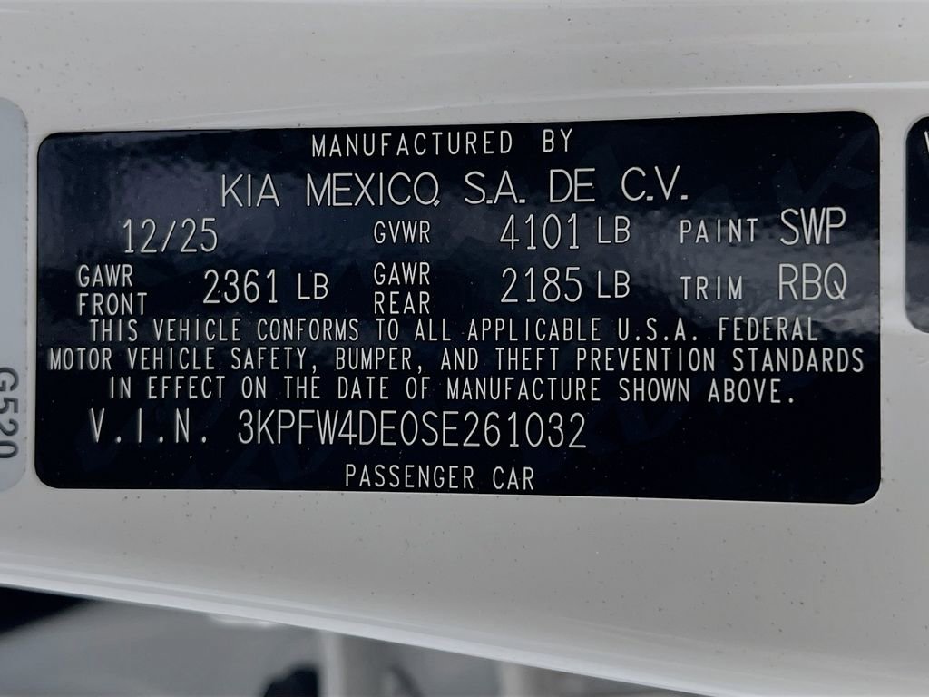 New 2025 Kia K4 GT-Line w/ GT-Line Sunroof Package FWD image 32