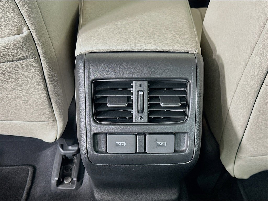 Used 2021 Honda Accord Touring image 15