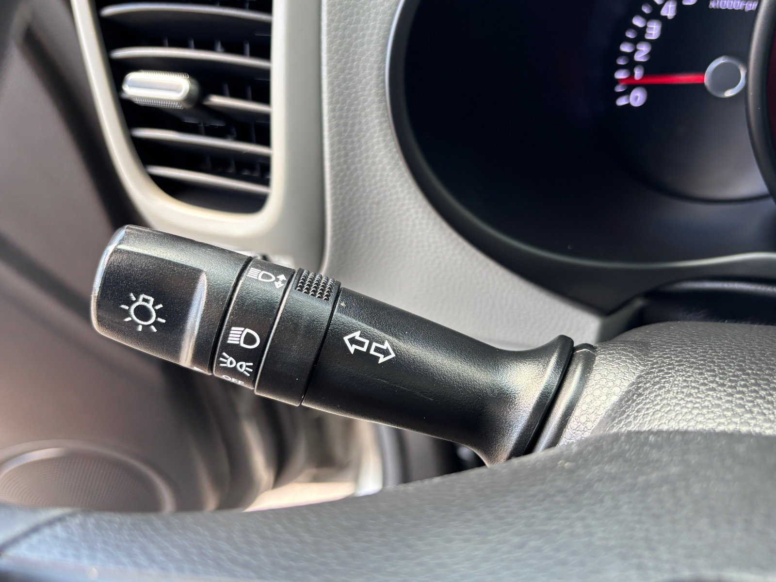 Used 2016 Kia Soul FWD image 24